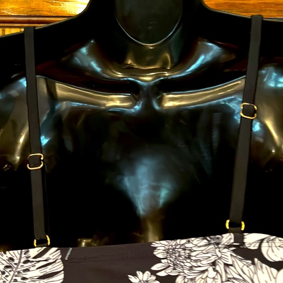 NWOT Tropical Floral Tankini Top - Picture 4 of 5